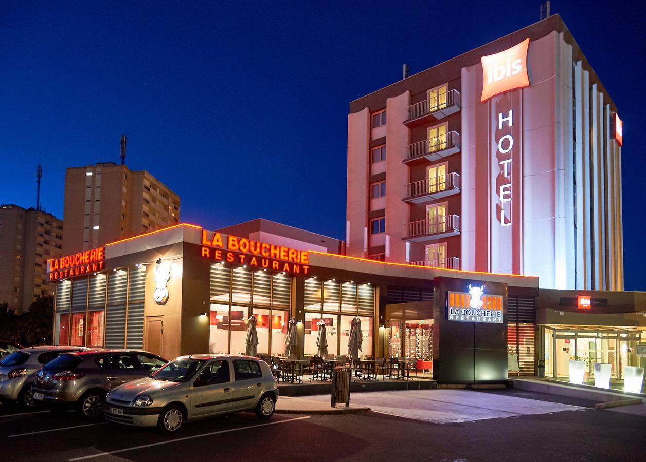 Ibis Cholet Hotel Exterior foto