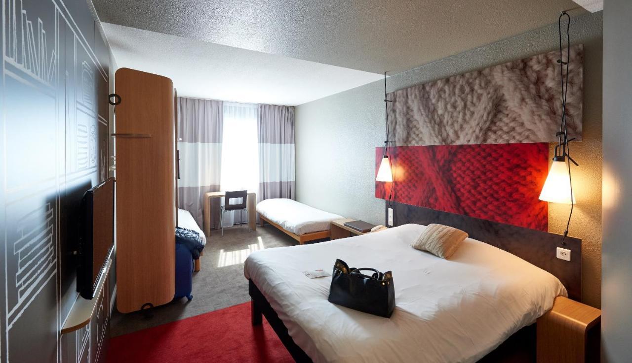 Ibis Cholet Hotel Exterior foto